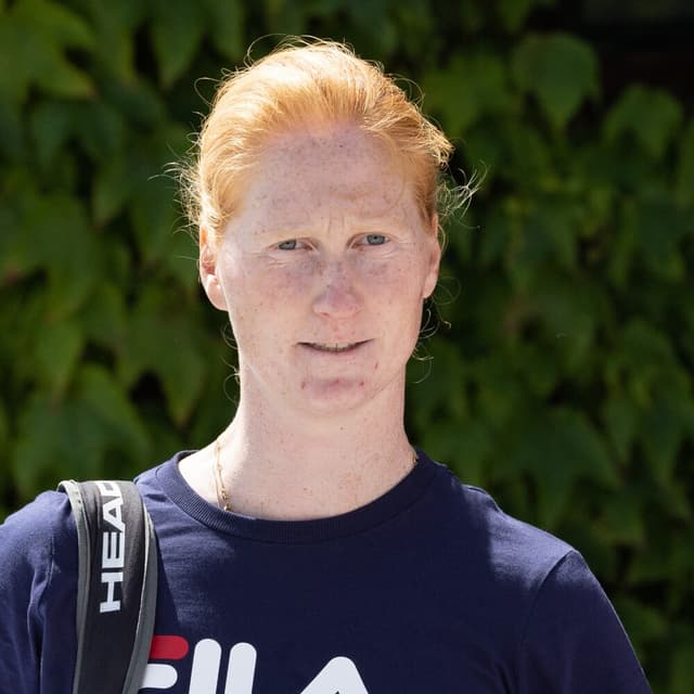 Alison Van Uytvanck