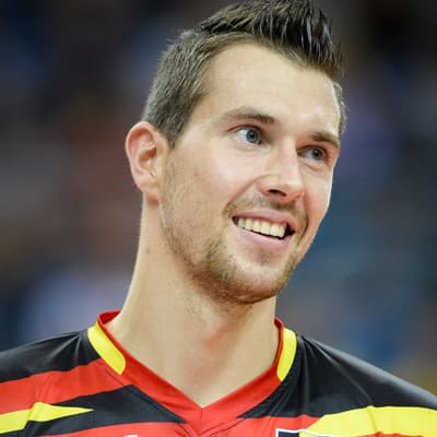 Bram Van Den Dries